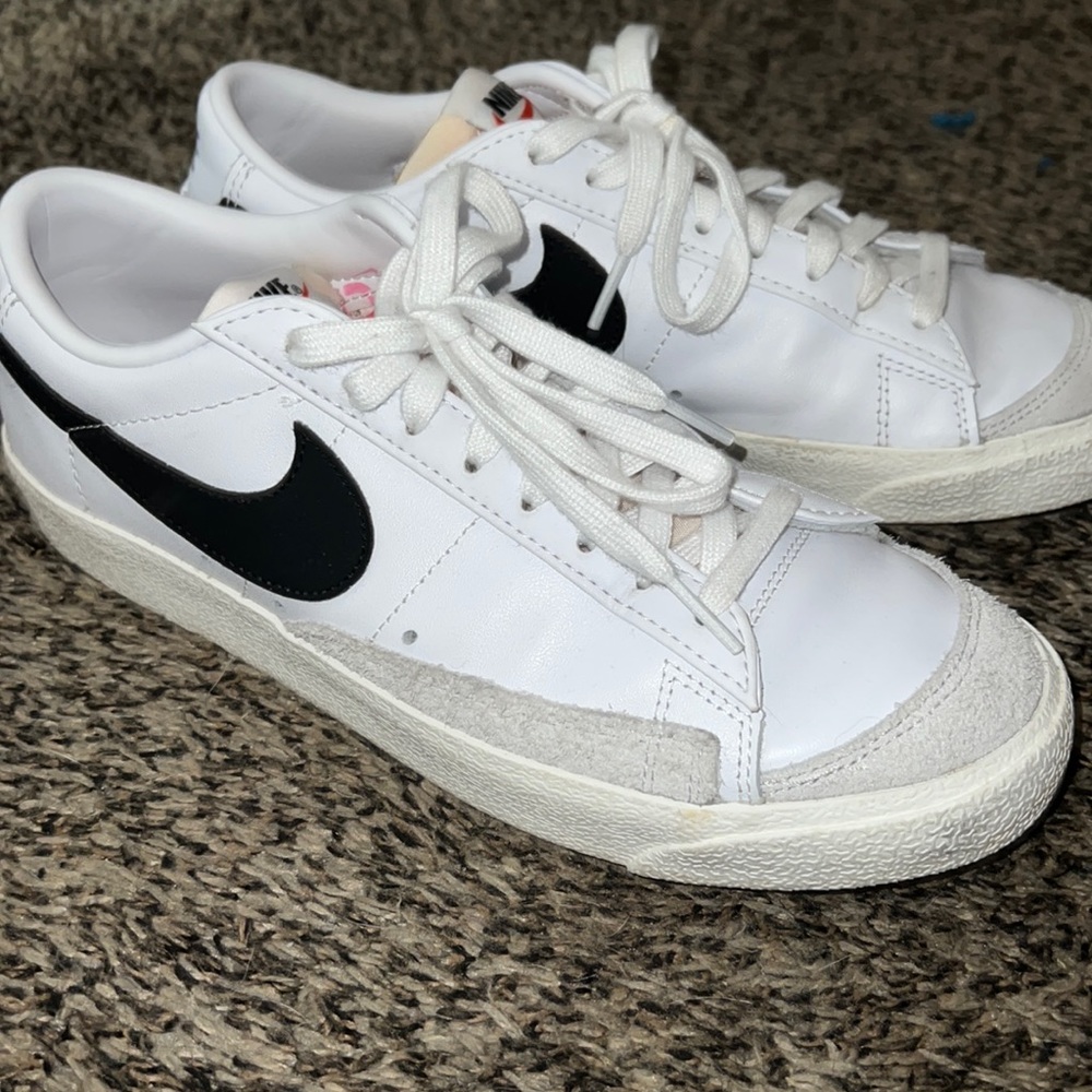 Low top blazers